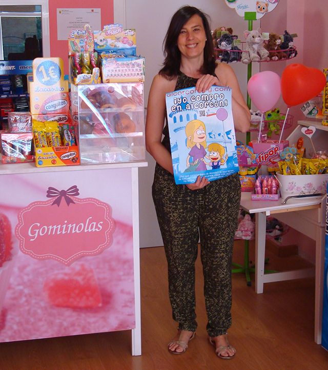 Tienda de dulces Gominolas es una tienda de dulces de reciente apertura en Alcorcón, realizan talleres de cupcakes, galletas y gominolas,