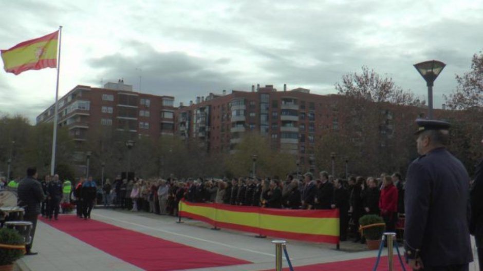 VOX Alcorcón solicitará en el Pleno la reposición de las banderas de España