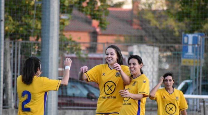 La AD Alcorcón Femenino debuta este año en Preferente y ocupa la 13º plaza. Para Laura Sparks “El Alcorcón no ha dejado de evolucionar”.