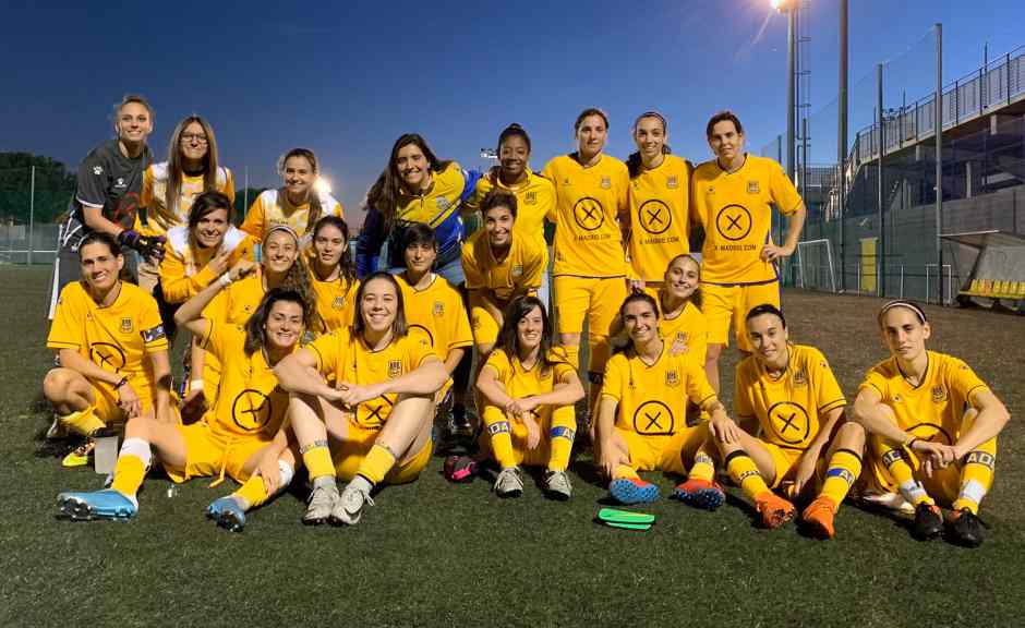 La AD Alcorcón Femenino debuta este año en Preferente y ocupa la 13º plaza. Para Laura Sparks “El Alcorcón no ha dejado de evolucionar”.