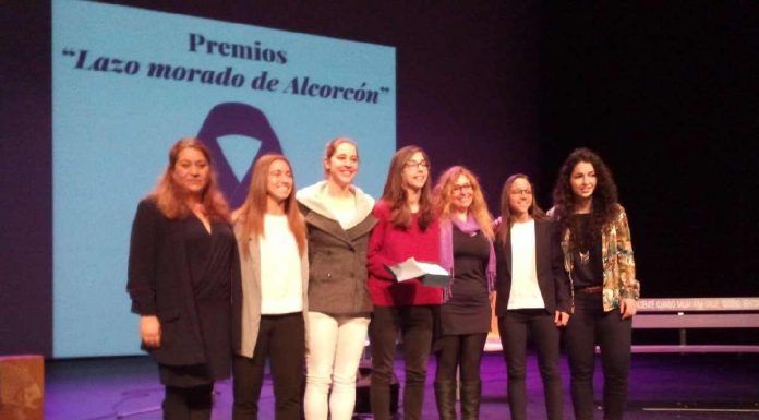 Alcorcón entrega los Premios Lazo Morado