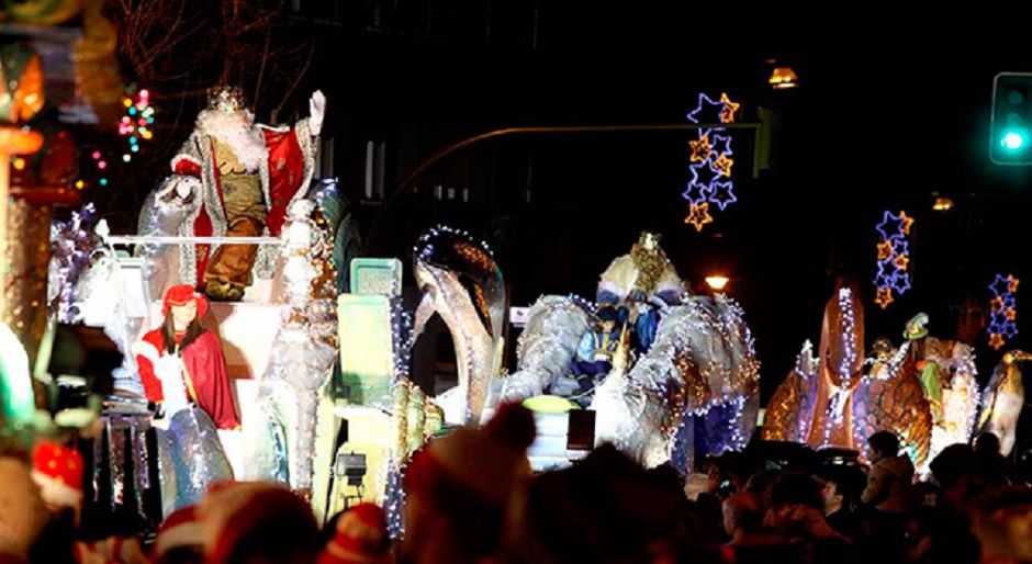 Desde el 13 de diciembre tendremos magia, títeres, teatro, pasacalles y la tradicional visita de SS.MM. los Reyes Magos de Oriente. Alcorcón presenta su Programación de Navidad.