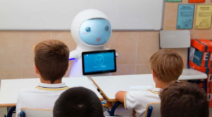 Robots para mejorar la convivencia en las aulas de Alcorcón
