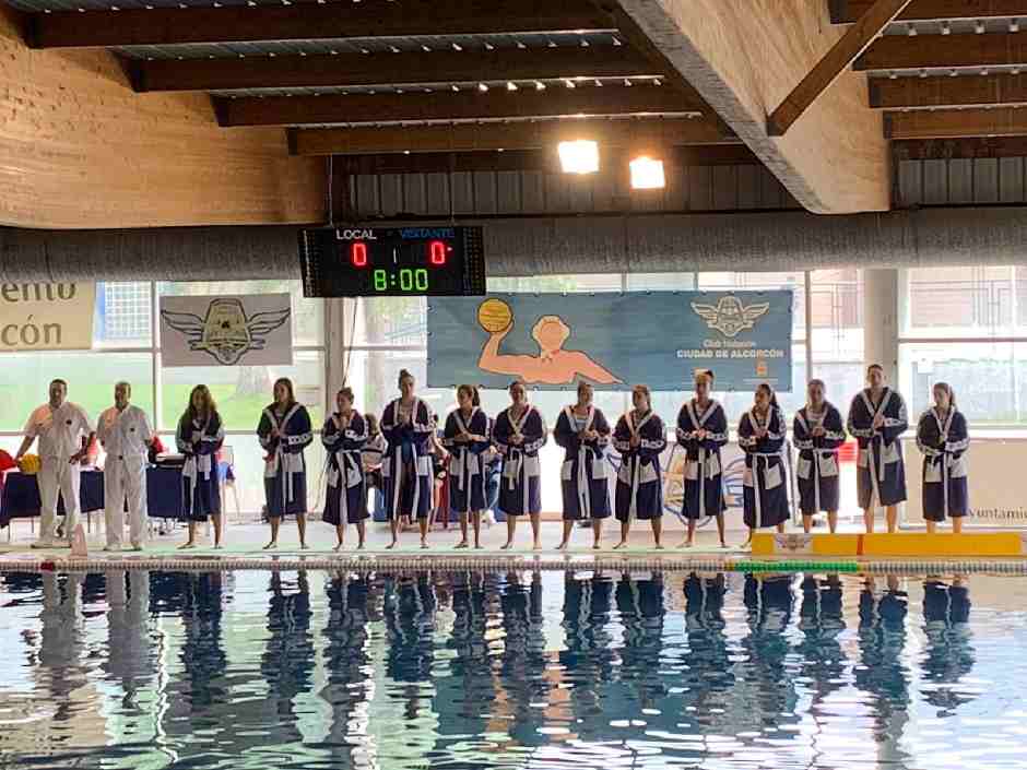 Alcorcón llena la piscina de sueños