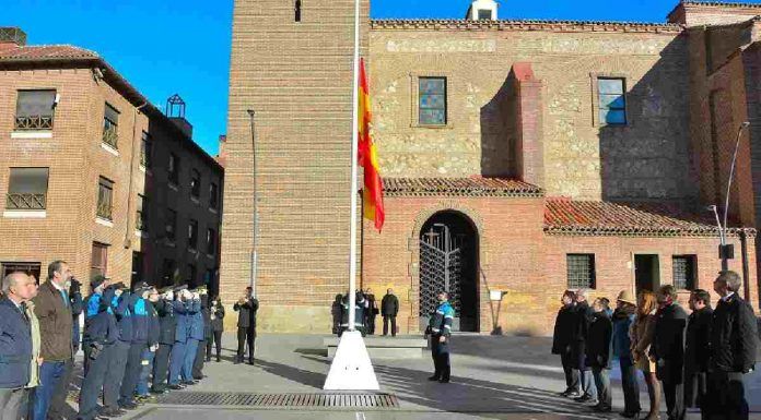 65.000 euros en banderas de España en Alcorcón