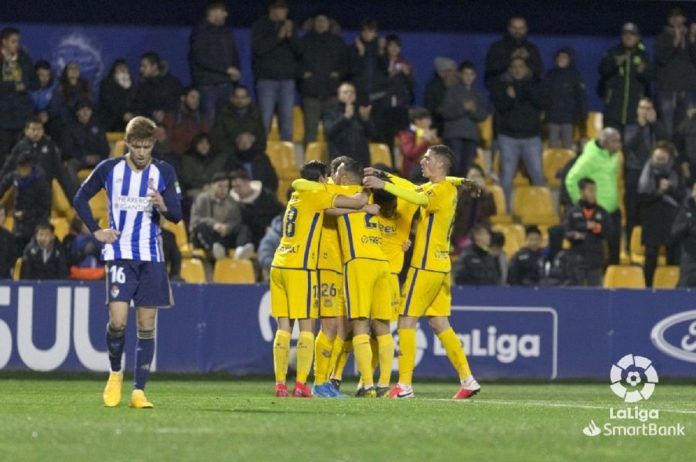 Santo Domingo vuelve a saborear la victoria del Alcorcón