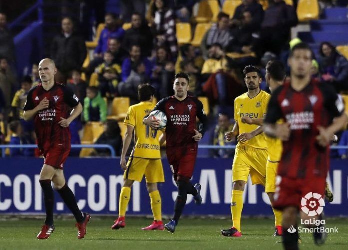 Alcorcón 1-2 Mirandés/ El Alcorcón se ahogó en diez minutos