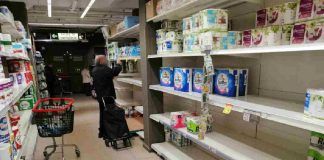 Colas en supermercados, cierres de locales chinos y bulos en Alcorcón por el Coronavirus