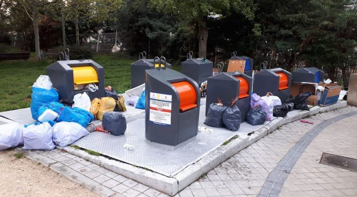 Si en Alcorcón la basura no entra en el cubo, a ESMASA le dificultamos la desinfección