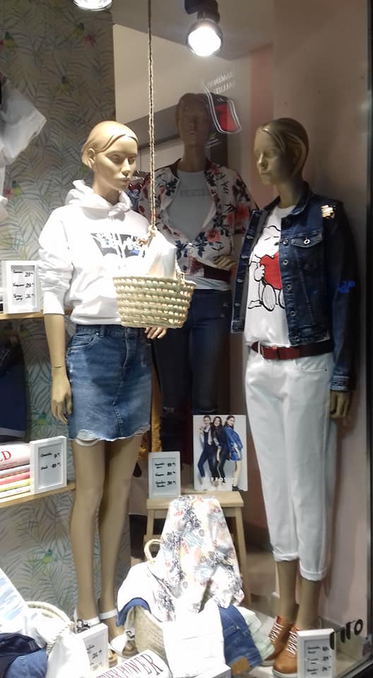 Tito Jeans, 35 años vendiendo moda en Alcorcón