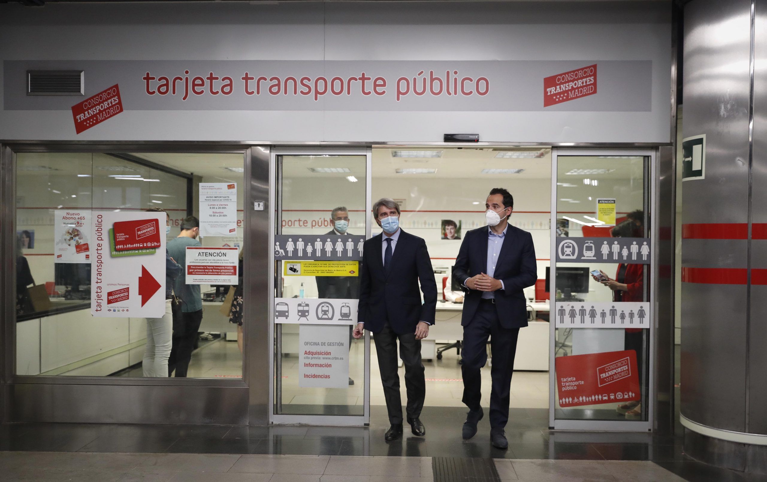 La Comunidad de Madrid compensará los abonos transportes