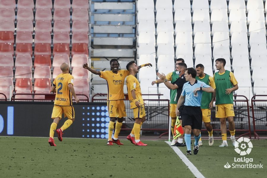 Almería 0-1 Alcorcón/ El Alcorcón conquista Almería con el gol de Ernesto