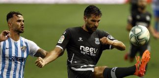 Málaga 2-0 AD Alcorcón/ El Alcorcón se despierta del sueño del playoff