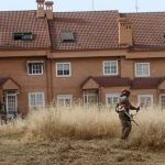 Para mitigar el retraso en el desbroce después de que los jardineros estuvieran confinados o en otras responsabilidades. Alcorcón amplía el presupuesto de desbroce de parcelas en 8.000 euros.