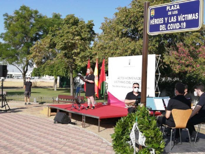 Alcorcón homenajea a los héroes y víctimas del COVID-19