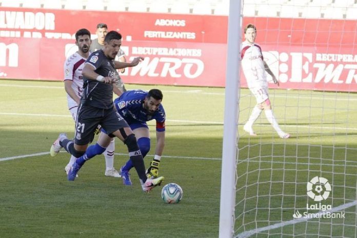 Albacete 1-1 Alcorcón/ Valioso empate con 10 del Alcorcón