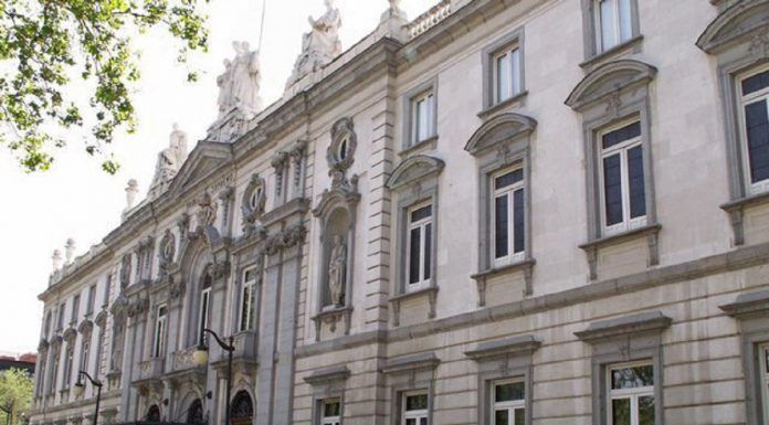 La condena la ha realizado el Tribunal Supremo. Dos años de cárcel por matar a una bebe en Alcorcón zarandeándola.