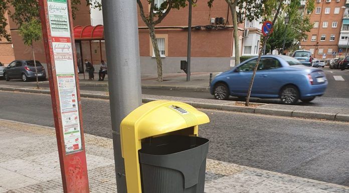 Nuevas papeleras para reciclar plásticos en Alcorcón