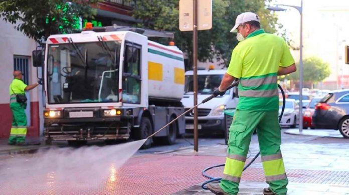 Cada jueves Alcorcón se limpia “Barrio a Barrio”