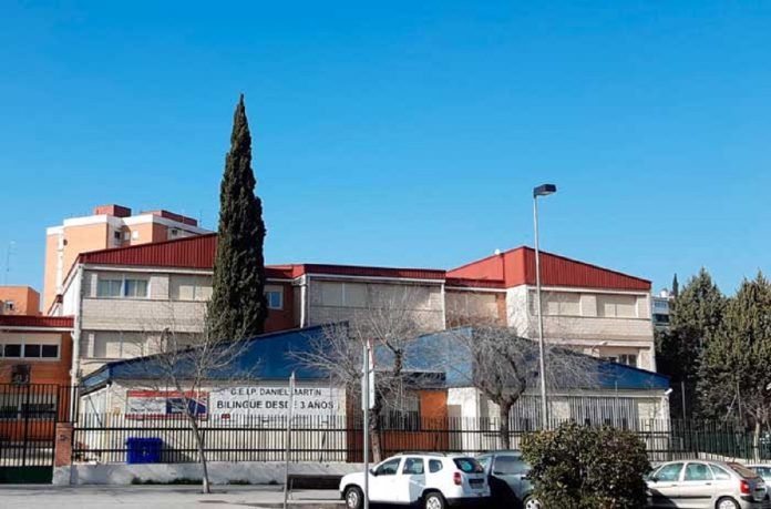 Cuatro aulas de colegios de Alcorcón cerradas por COVID-19