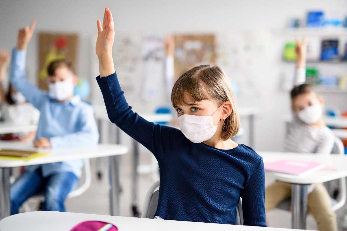 Alcorcón repartirá 60.000 mascarillas entre los alumnos de primaria