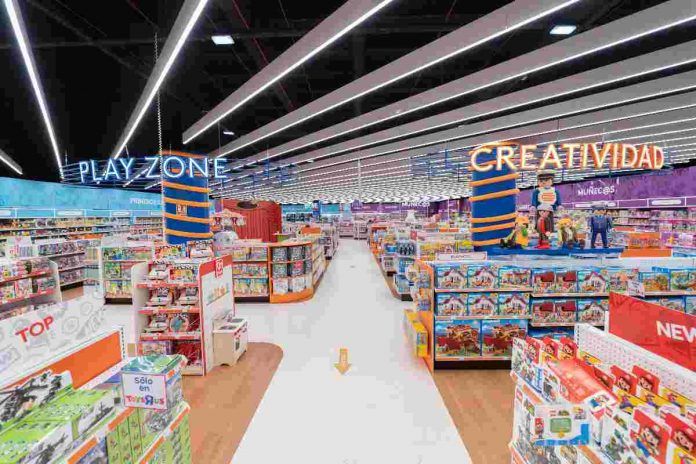 Toys “R” Us inaugura nueva tienda en Alcorcón