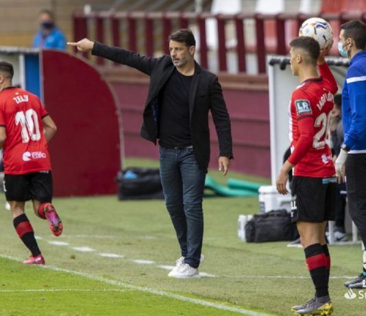 El 90% de la afición del Alcorcón pide un cambio de entrenador