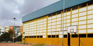 El Polideportivo Los Cantos cuenta con dos nuevas canchas de baloncesto