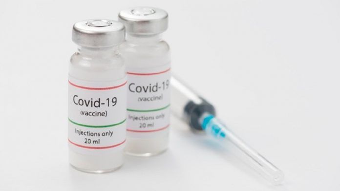 La vacuna contra el COVID-19 provoca división de opiniones en Alcorcón
