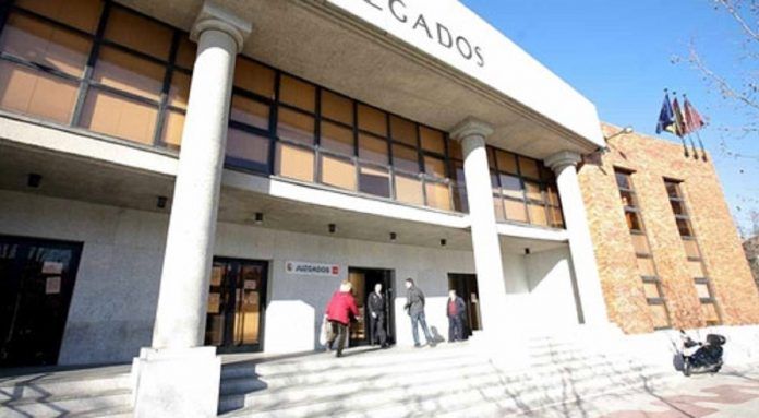 Alcorcón reclama mejoras en el Registro Civil