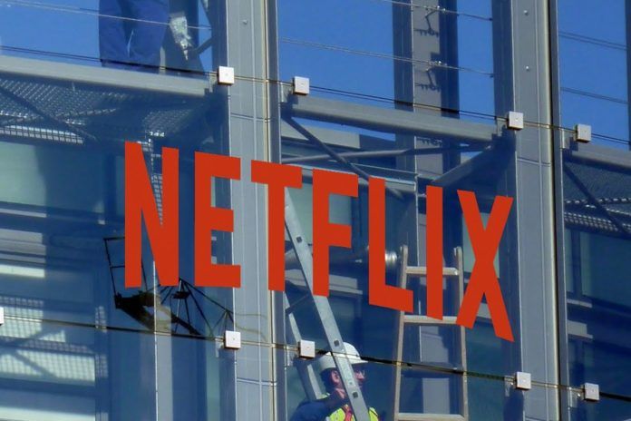 Los grandes medios incluyen la llegada de Netflix a Alcorcón entre las mejores inocentadas del año