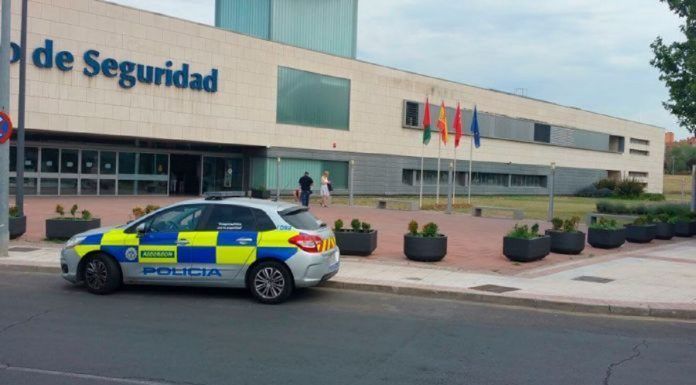 Vox Alcorcón acusa al Gobierno Local de tomar el pelo a la Policía Municipal