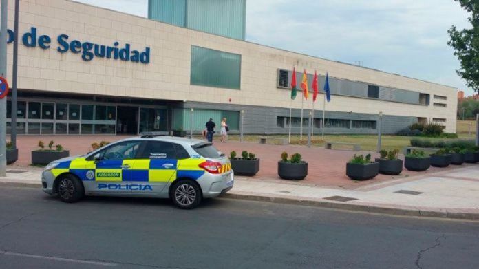 Vox Alcorcón acusa al Gobierno Local de tomar el pelo a la Policía Municipal