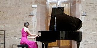 Noelia Navas, de Alcorcón, gana un nuevo premio internacional de piano