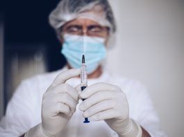 Contratación de médicos y enfermeros jubilados para vacunar contra el Covid-19 en Alcorcón Contratación de médicos y enfermeros jubilados para vacunar contra el Covid-19 en Alcorcón