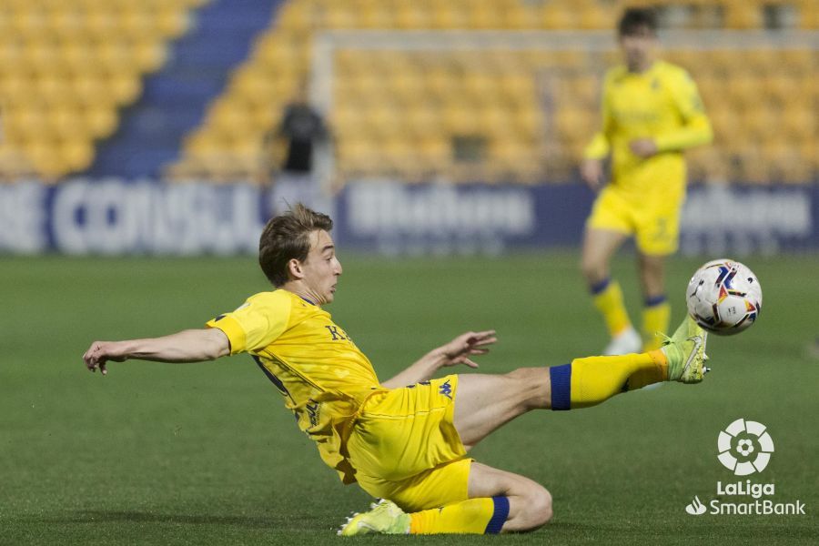 Alcorcón 4-0 Mirandés/ Goleada del Alcorcón para salir del descenso