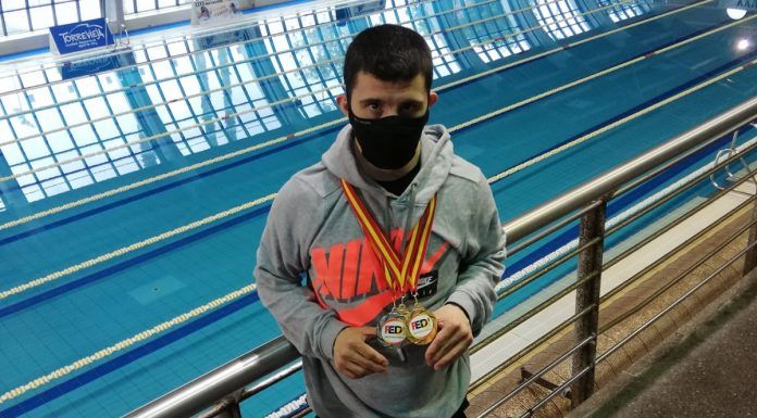 Carlos Hernández, de Alcorcón, triple campeón de España y nuevo récord en natación adaptada