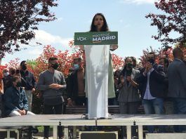 Monasterio y Abascal, en Alcorcón: “Aquí hay locales okupas protegidos por el Ayuntamiento”