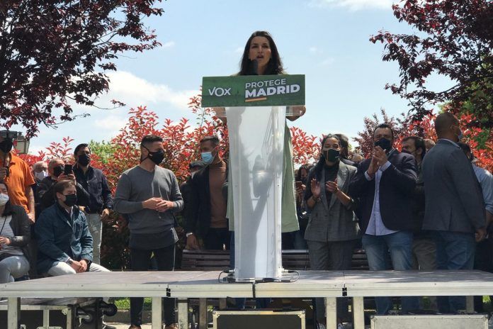 Monasterio y Abascal, en Alcorcón: “Aquí hay locales okupas protegidos por el Ayuntamiento”