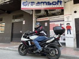 ‘Movidas en Moto’, el youtuber de Alcorcón que recorre el mundo sobre dos ruedas
