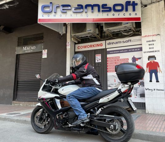 ‘Movidas en Moto’, el youtuber de Alcorcón que recorre el mundo sobre dos ruedas