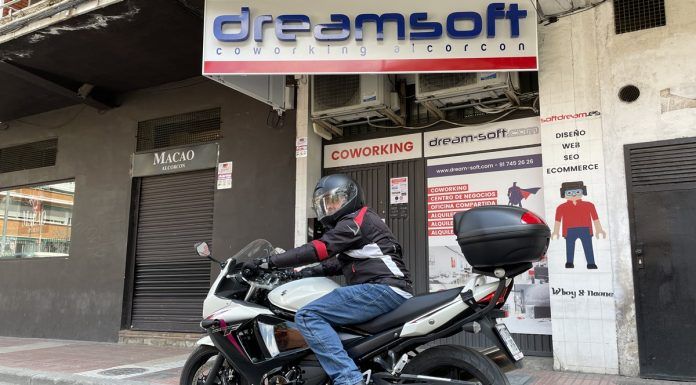 ‘Movidas en Moto’, el youtuber de Alcorcón que recorre el mundo sobre dos ruedas