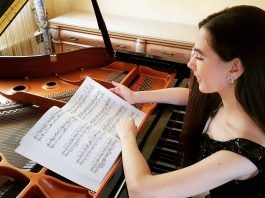 Nuevos éxitos internacionales para la pianista de Alcorcón Noelia Navas