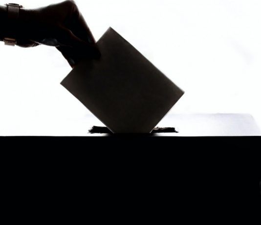 Los políticos de Alcorcón animan a la participación en la jornada electoral