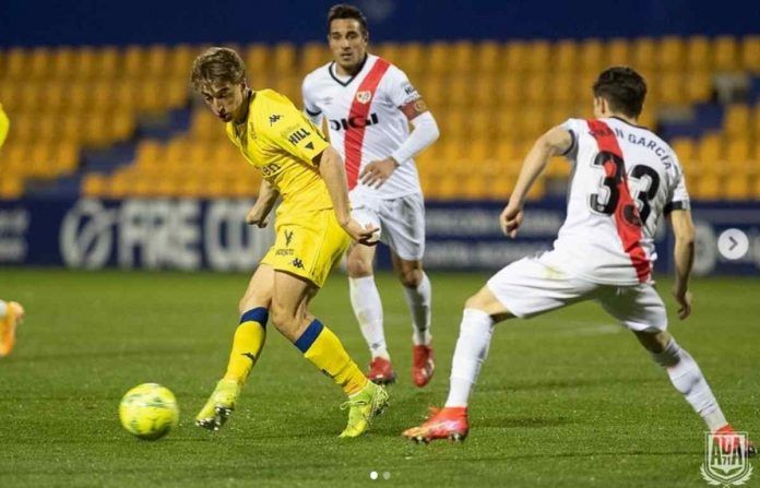 Castro renueva con la AD Alcorcón