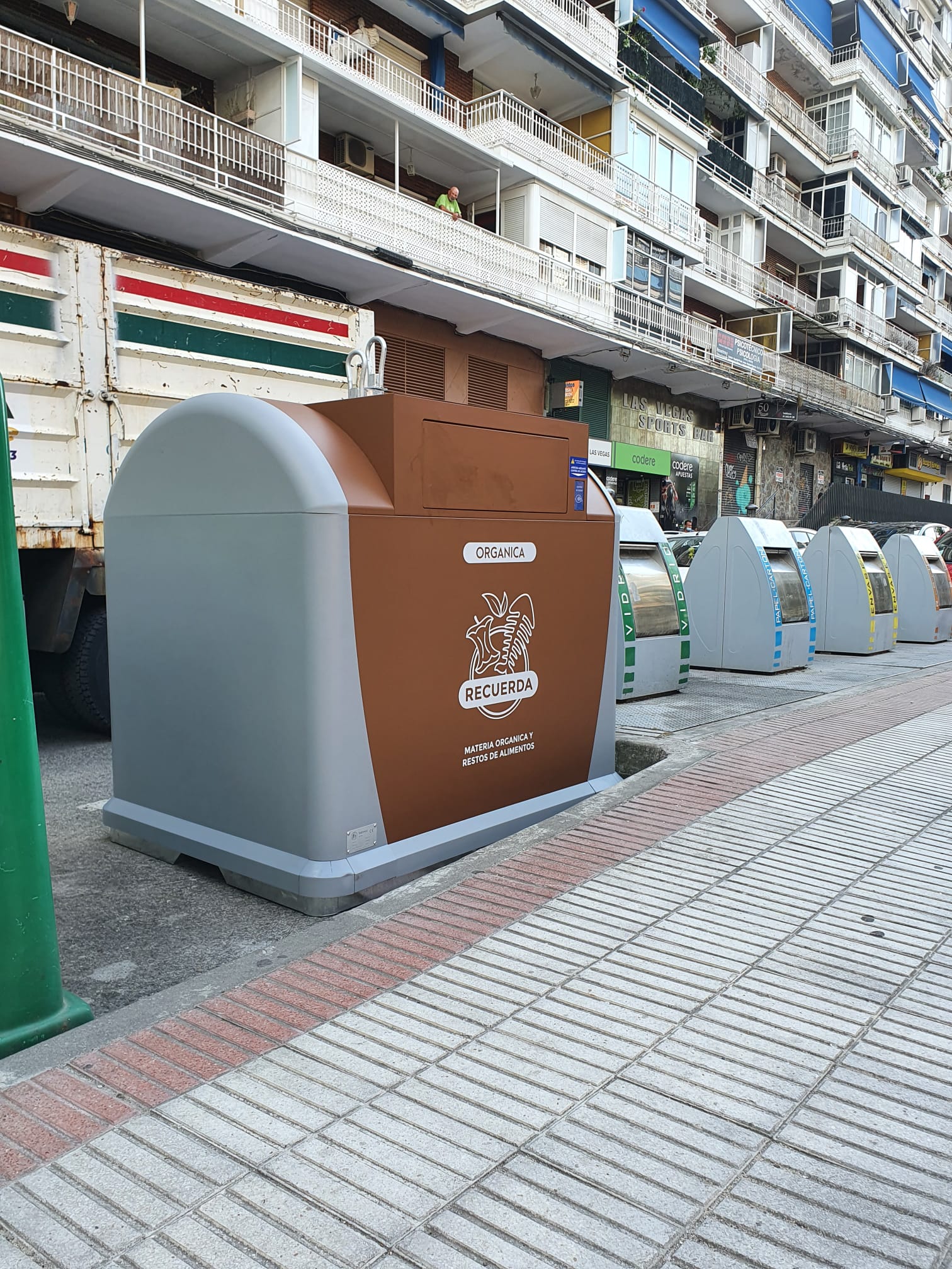 ESMASA Alcorcón y la Universidad Politécnica apuestan por el reciclaje