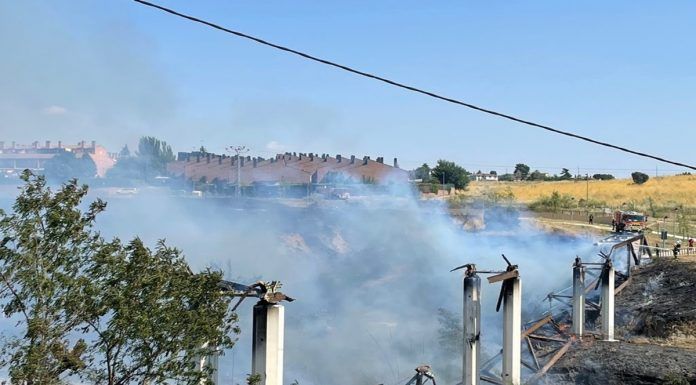 Importante incendio en Parque Coimbra, muy cerca de Alcorcón