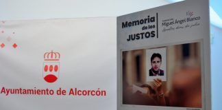 Emotivo acto por Miguel Ángel Blanco y las víctimas del terrorismo en Alcorcón