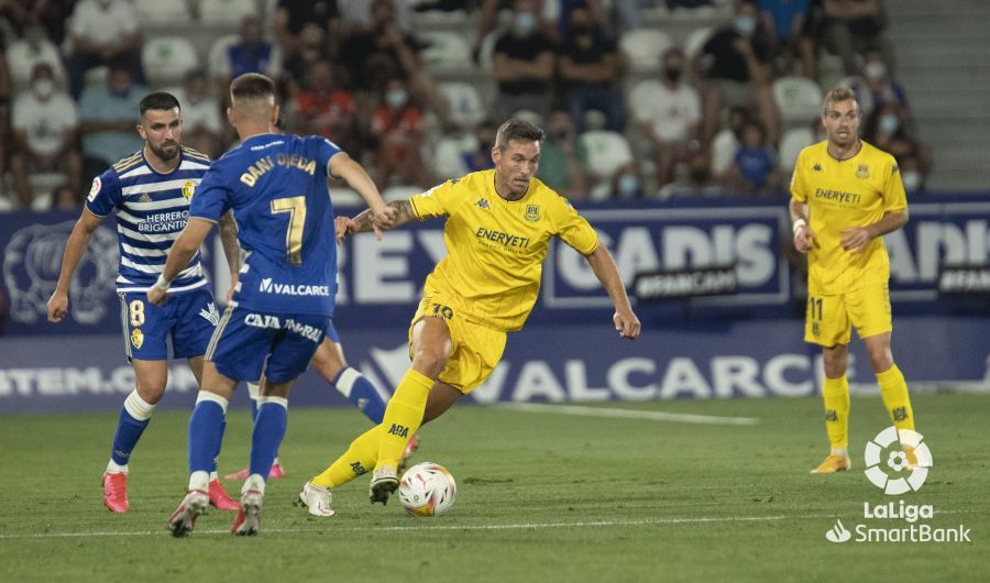 El Alcorcón jugó con 10 desde el minuto 47 por la expulsión de Laure. Un gran Alcorcón solo claudica desde los 11 metros.