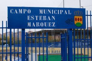 Denuncian destrozos importantes en el campo de fútbol Esteban Márquez de Alcorcón